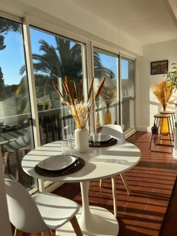35M With Pool For Couple In Saint Tropez 아파트 외부 사진